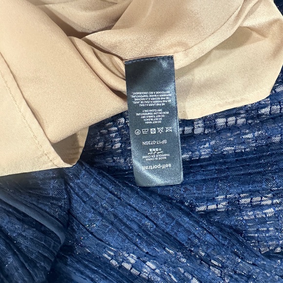 SELF-PORTRAIT V-Neck Sleeveless Metallic Mesh Cocktail Dress - Picture 5 of 5